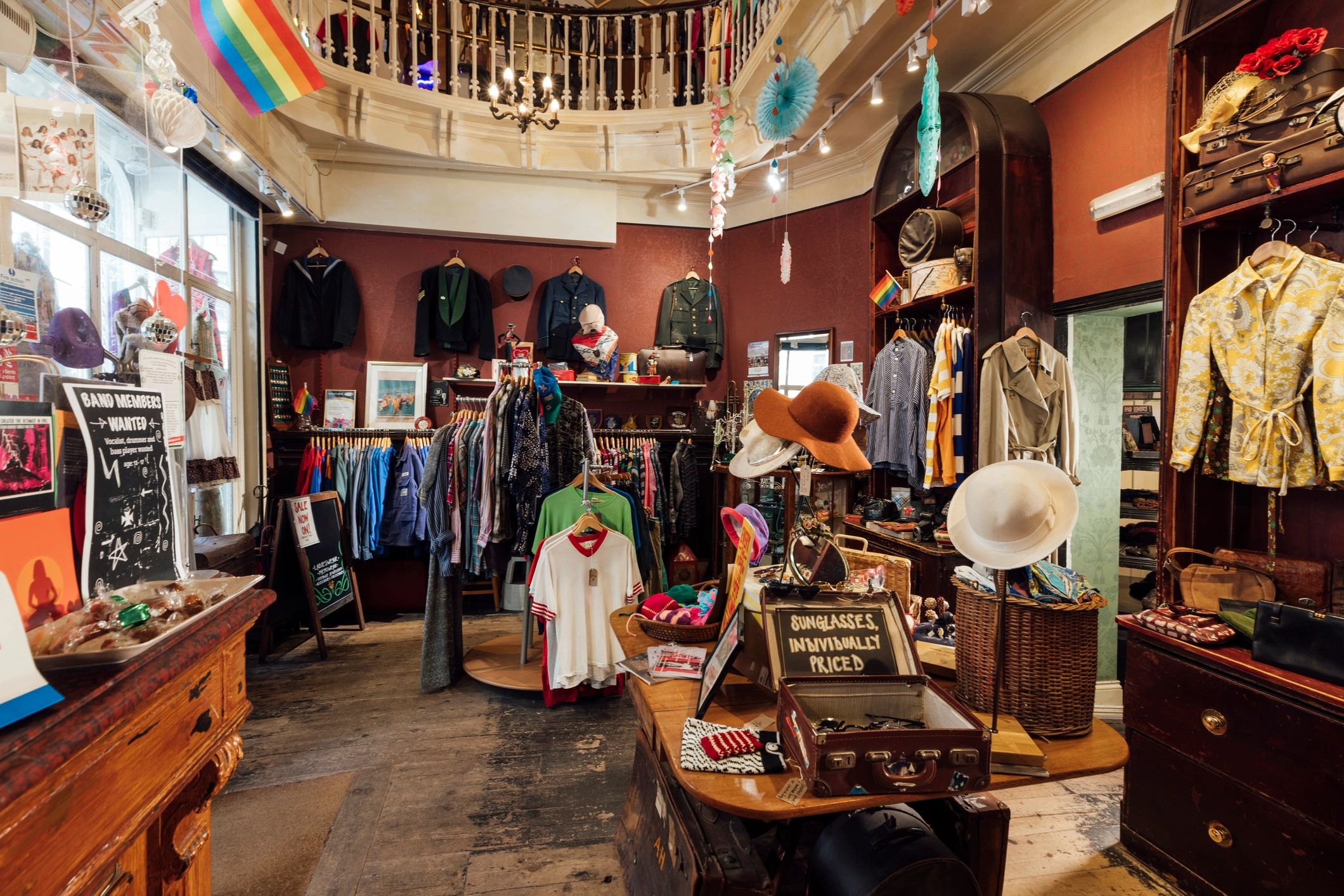 Retail storefront placeholder image